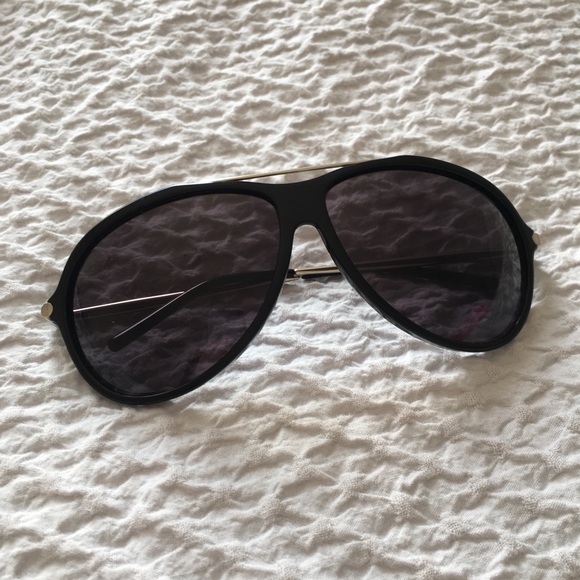 Yves Saint Laurent | Sunglasses - Picture 6 of 8